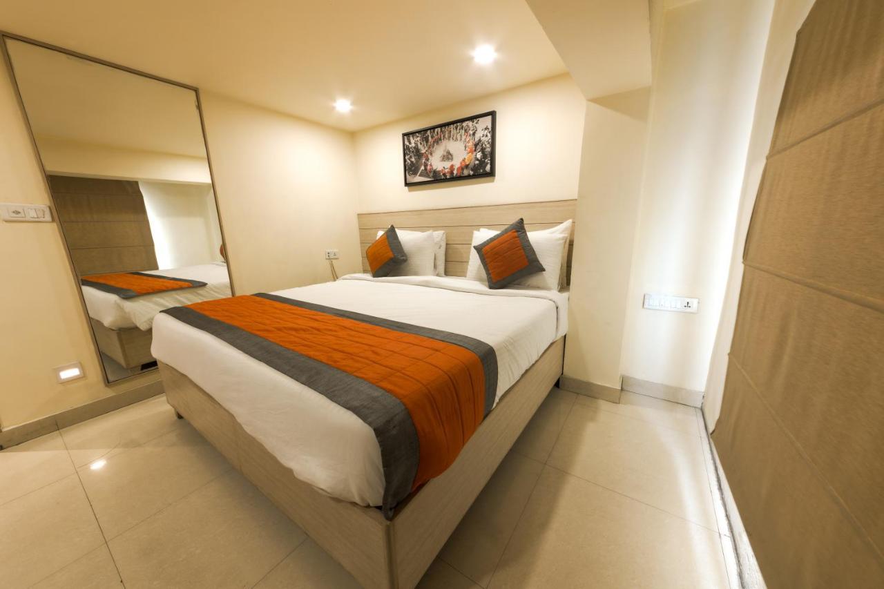 Sagar Hotel Amritsar Bagian luar foto