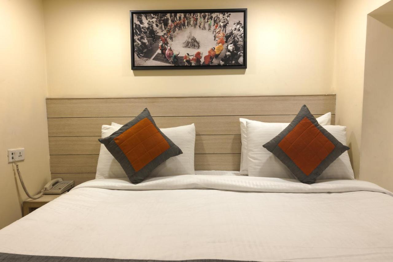 Sagar Hotel Amritsar Bagian luar foto